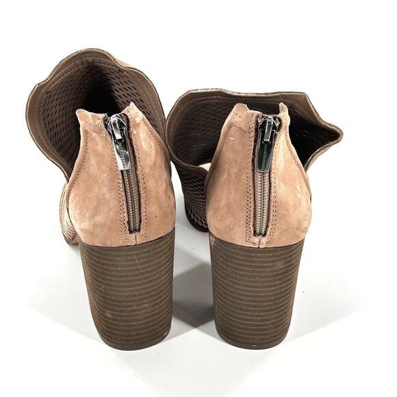 Vince Camuto Katnina Booties 12 NWOT Tan Perforated Leather Boots Ankle Open Toe - Picture 5 of 9